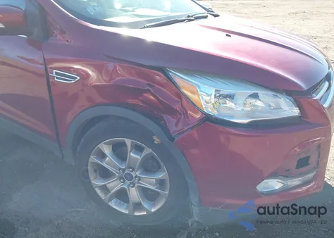 2015 Ford Escape Titanium from USA, damaged, VIN 1FMCU9JX2FUA47755